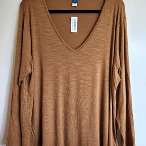 Old Navy NWT Luxe 1x shirt long sleeve top soft shirt bourbon color v neck tee